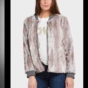 dylan Gray Faux Fur Jacket Large Women’s Cozy Bomber Jacket